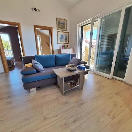 Апартаменты Latin